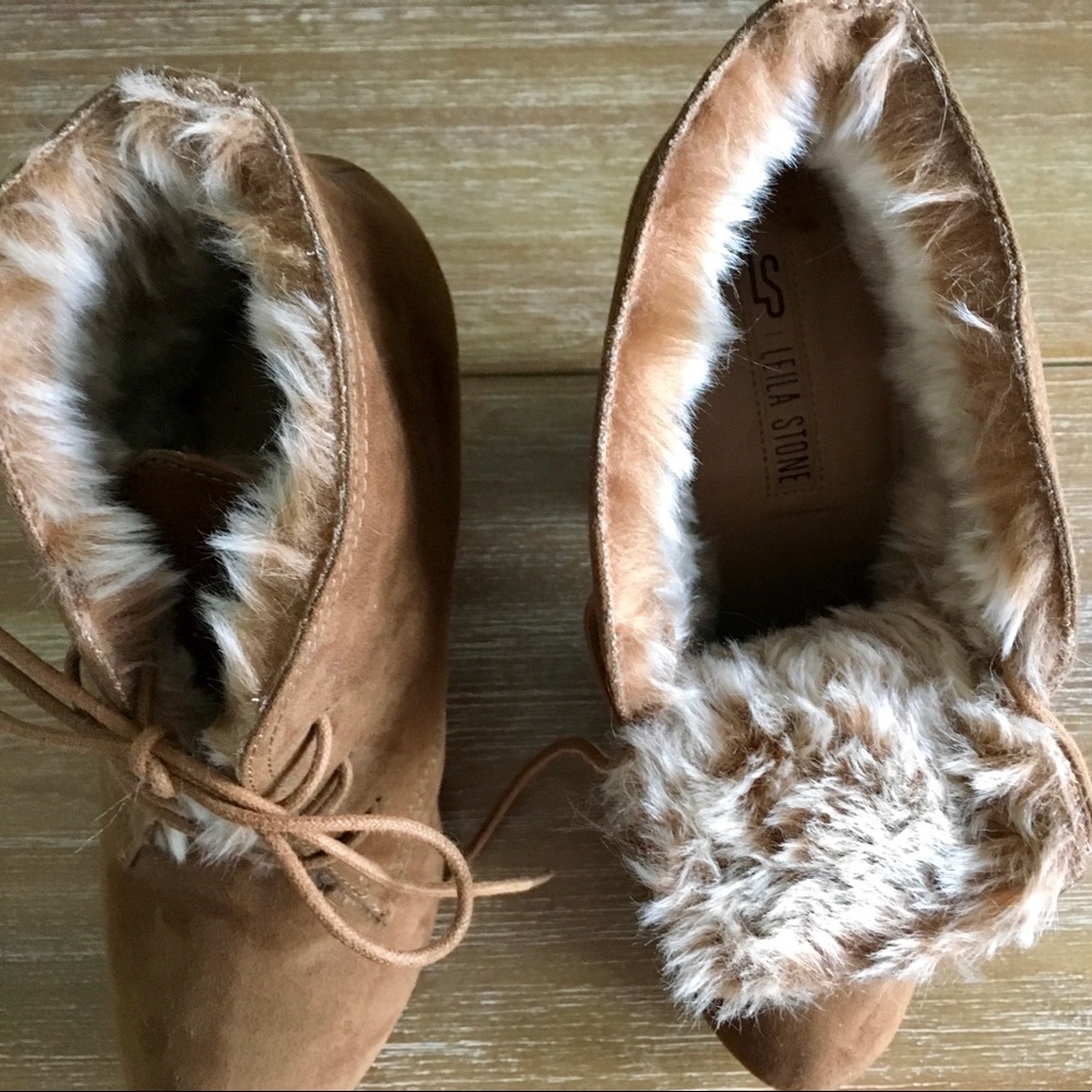 BEAUTIFUL TAN SUEDE SHOES WITH FAUX FUR INSIDE SZ9 - Picture 8 of 8